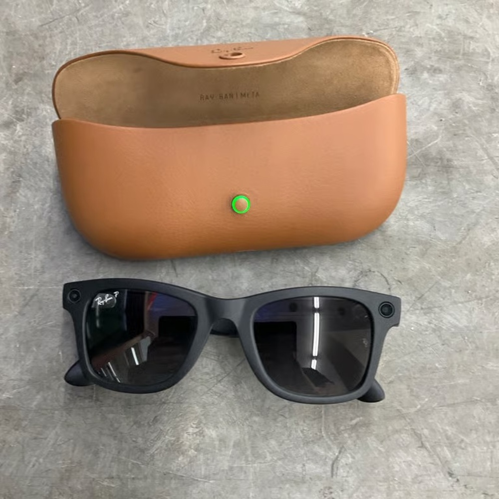 Rayban Meta Gen 1 Wayfarer Smart Glasses